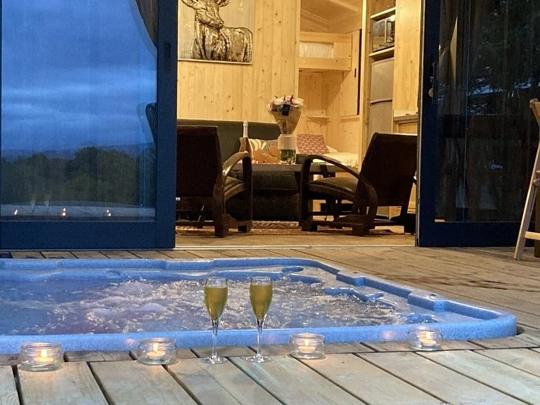 Trésors de Campagne - Cabane dans les bois Dame du Château avec jacuzzi privatif - 22mm/25mm/28mm