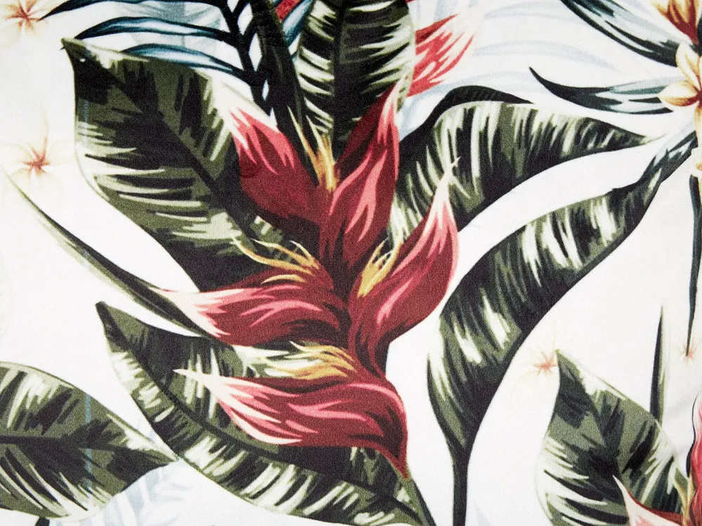 Velours Cushion Leaf Pattern 45 x 45 cm Green and Red EDELWEISS