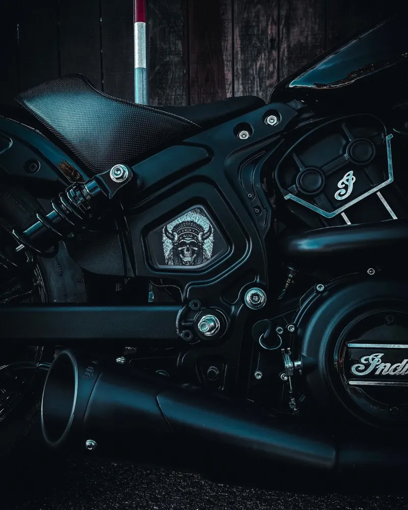 Insert de cadre central Indian Scout - Skull Warbonnet 108 BW pour transport d'équipement
