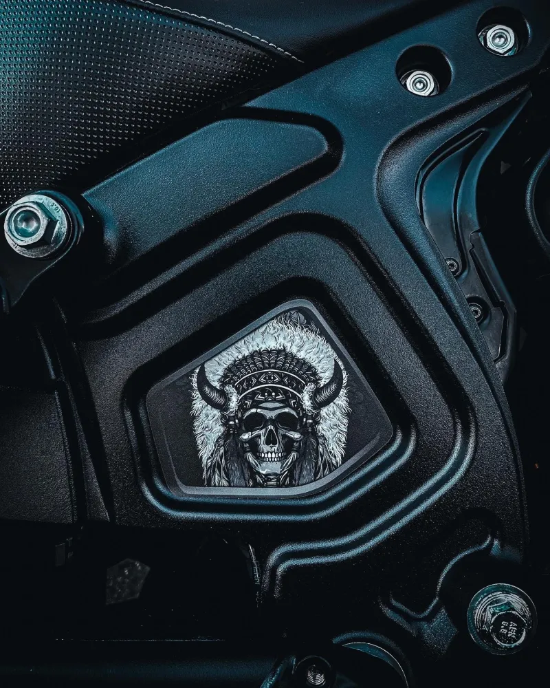 Insert de cadre central Indian Scout - Skull Warbonnet 108 BW pour transport d'équipement