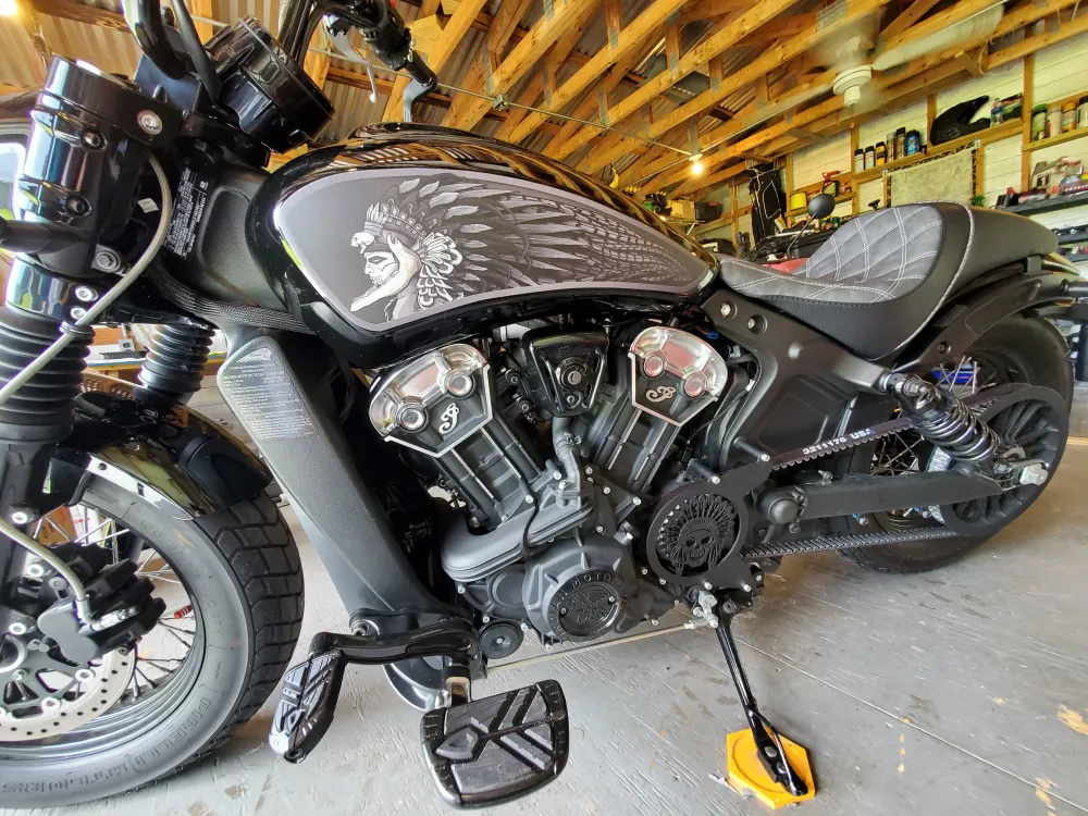 MesoChief - Indian Scout - Réservoir entier noir et blanc
