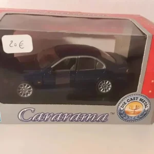 BMW 5 séries Sedan bleue