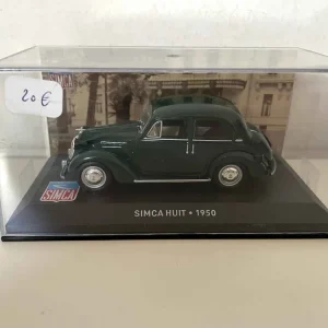 Batterie voiture démarrage froid SIMCA huit verte de 1950 (Simca 8)
