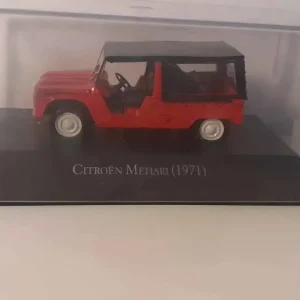 Citroën Méhari rouge de 1971 (boite plexi) | Livraison Rapide