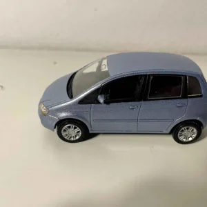 Fiat Idé bleue avec Garantie 2 Ans