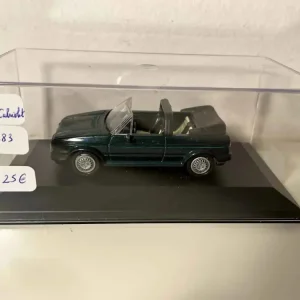 Haute Résistance Volskwagen Golf cabriolet verte de 1983