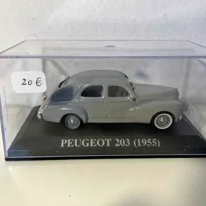 Huile moteur synthétique Peugeot 203 grise de 1955