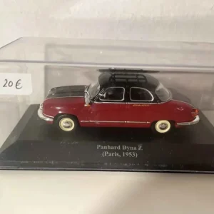 Panhard Dyna Z TAXI bordeaux et noir de 1953 avec Durée de vie prolongée