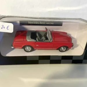 Professionnel Mercedes-Benz 280SL rouge de 1968