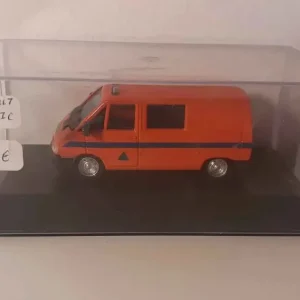 Renault Trafic orange de la sécurité civile avec Durée de vie prolongée