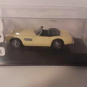 Renforcé BMW 507 jaune pâle de 1957