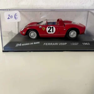 Renforcé Ferrari 250P rouge numéro 21 - 24 heures du Mans de 1963