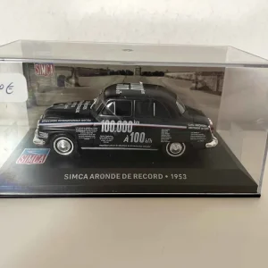 SIMCA Aronde de record noire de 1953 de la Gamme Sport