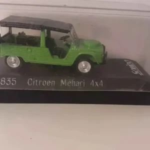 Citroën Méhari 4x4 verte (Solido référence 1835)