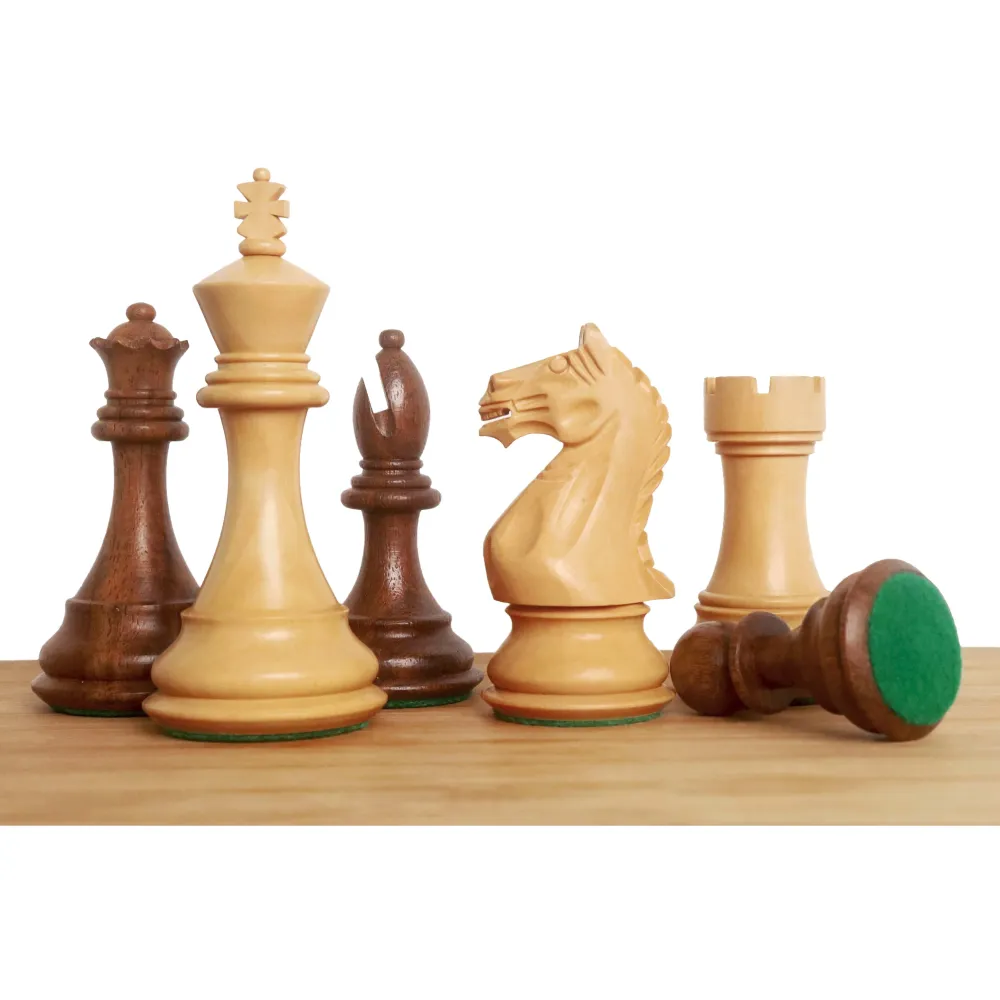 Jeu d'échecs 4" Fierce Knight Staunton - Pièces d'échecs uniquement - Bois de rose doré et buis