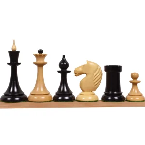 Jeu d'échecs soviétique letton reproduit des années 1950 légèrement imparfait - pièces d'échecs uniquement - Buis ébénisé...