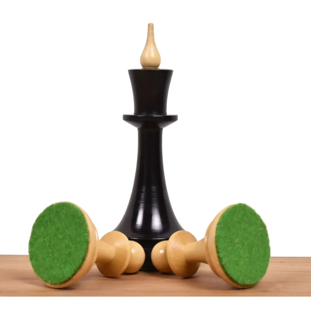 Jeu d'échecs soviétique letton reproduit des années 1950 légèrement imparfait - pièces d'échecs uniquement - Buis ébénisé...