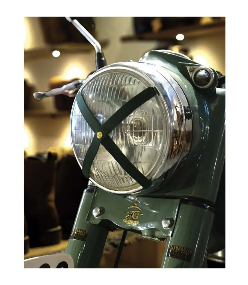 Kreuzscheinwerfer Moto Cafe Racer grüner Haut
