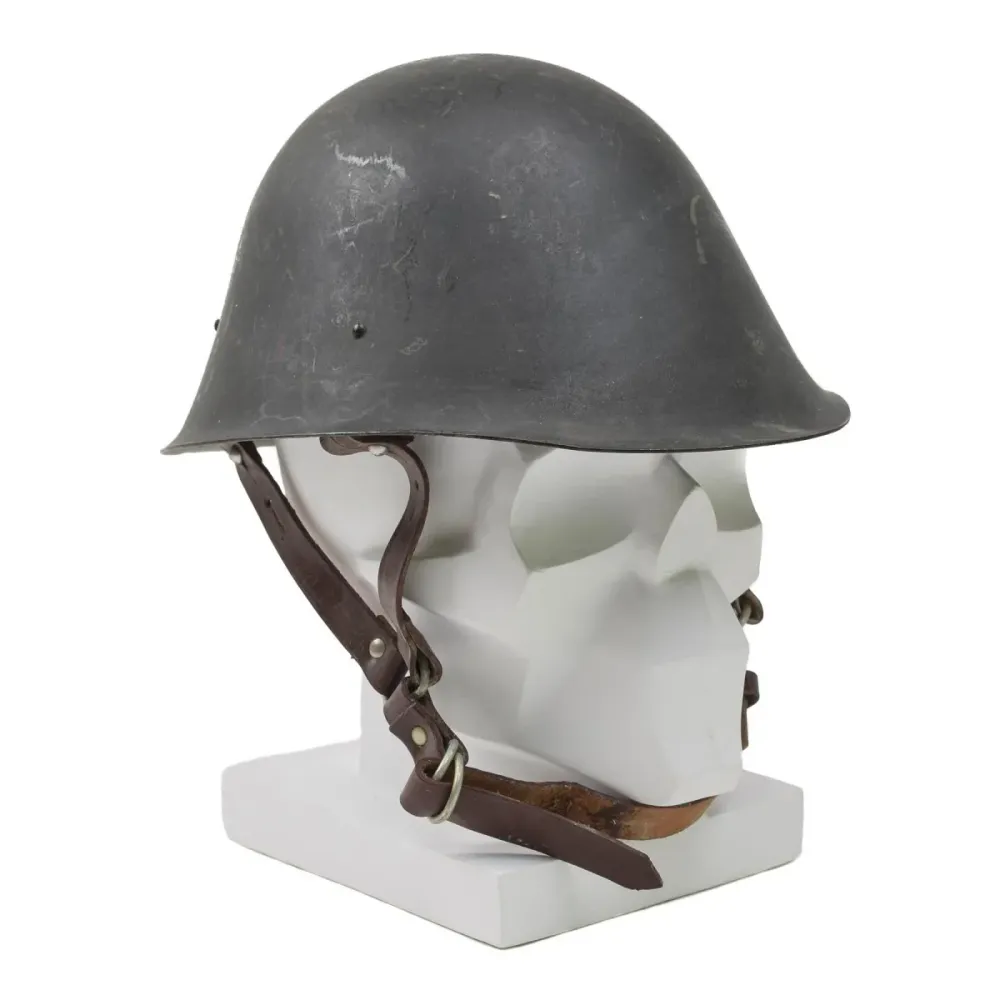 Casque tactique militaire roumain d'origine en acier M73 avec jugulaire pour parachutiste Olive Kit de fixation inclus
