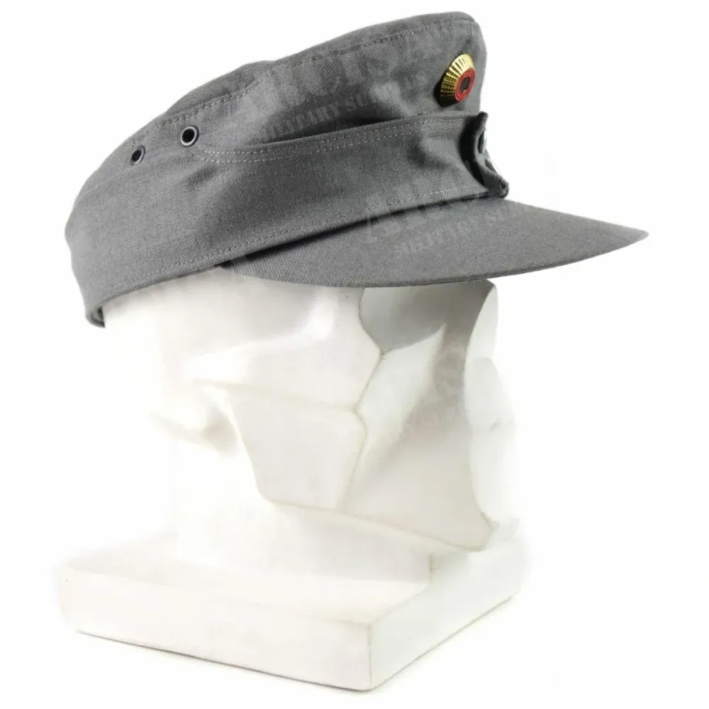 Casquette de montagne originale de l'armée allemande Gebirgsjäger chapeau militaire gris Coffre rigide 45L