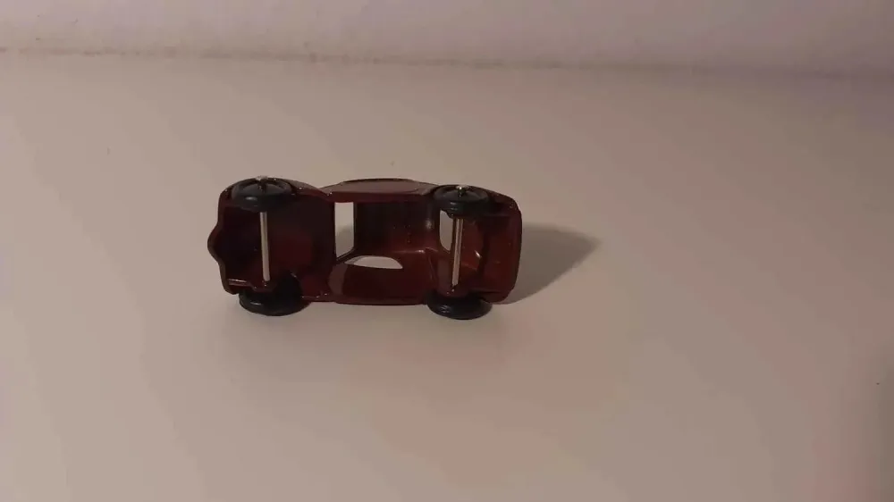 Simca 5 marron Dinky-Toys (Edition Atlas)