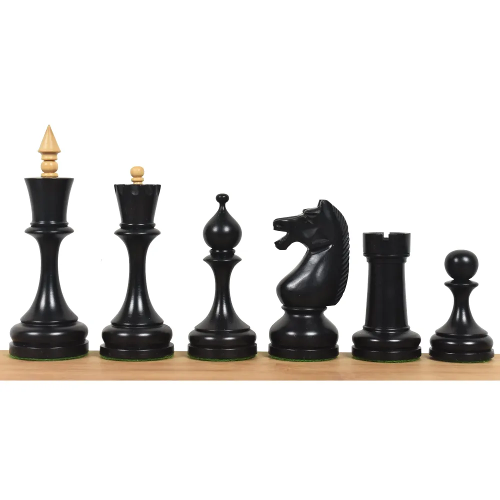 Jeu d'échecs russe soviétique légèrement imparfait de 4,5" datant des années 1960 - Pièces d'échecs uniquement - Buis doub...