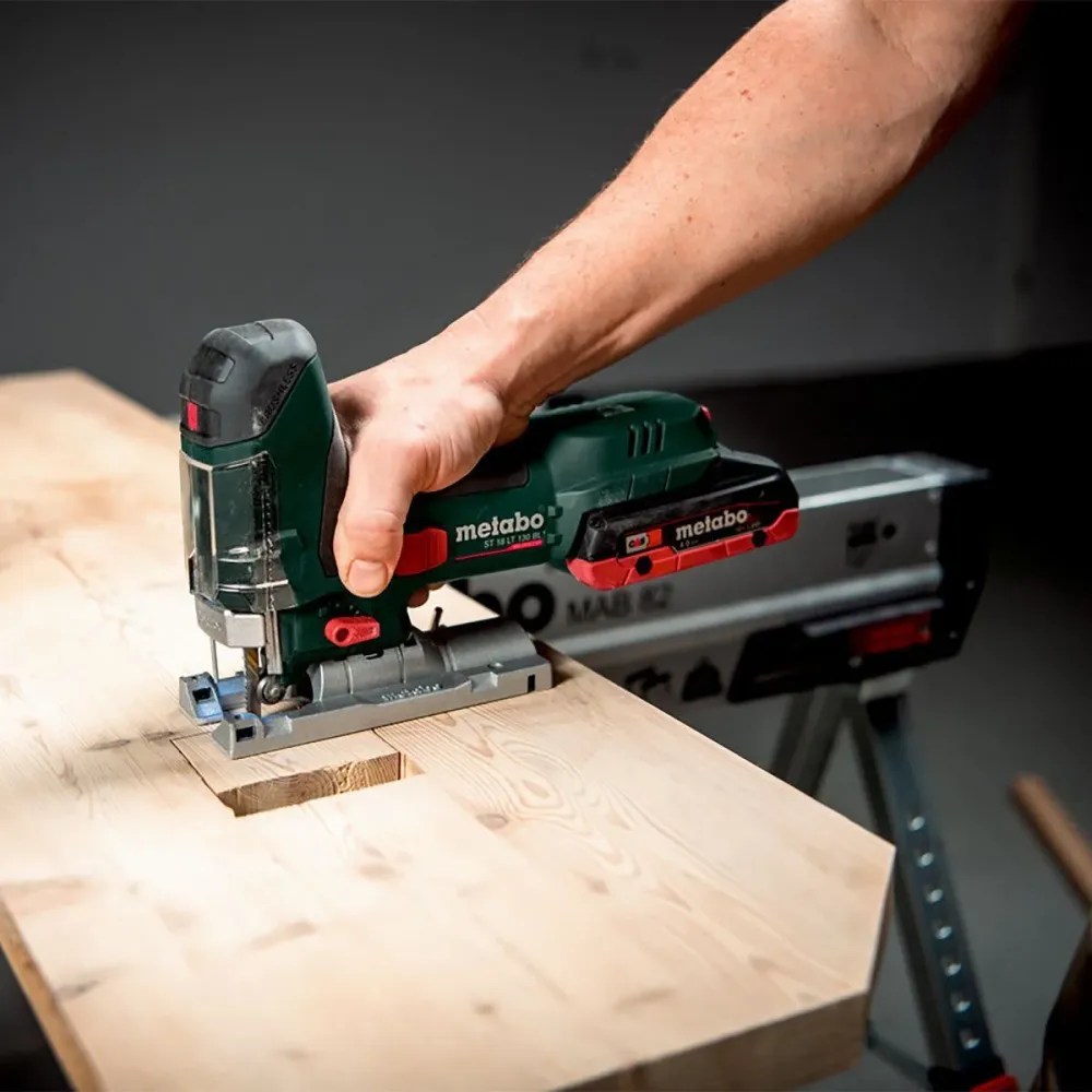 Metabo ST 18 LT 130 BL 18V Brushless Jigsaw 1 x 8.0Ah Battery Charger & Metabox