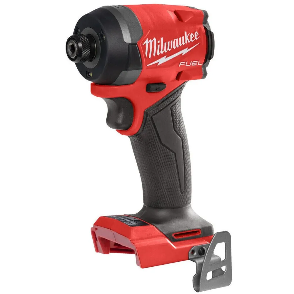 Support smartphone Milwaukee 18V 12 Piece Power Tool Kit 3 x 5.0Ah Battery Charger & Trolley Toolbox