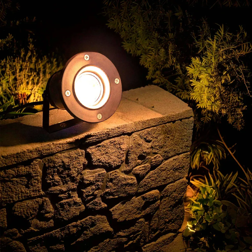 Échappement complet Projecteur extérieur GU10 en aluminium sur piquet modèle Begira