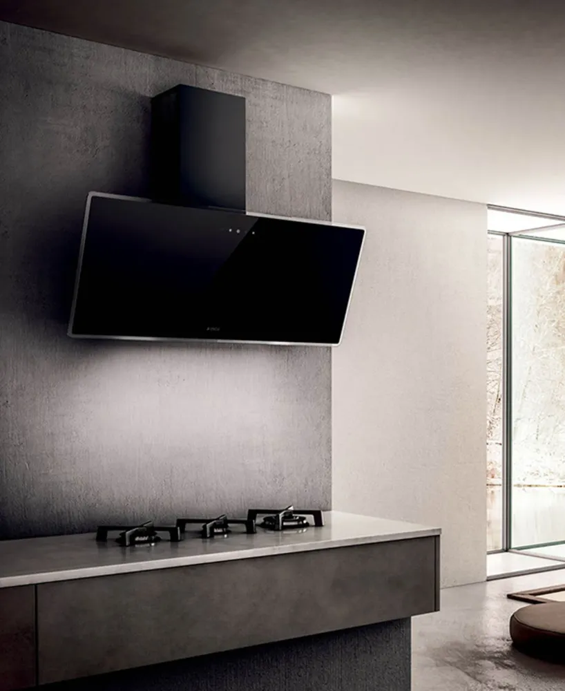 Elica 90cm Vertical Wall Mounted En cristal Cookerhood/Extractor - Black