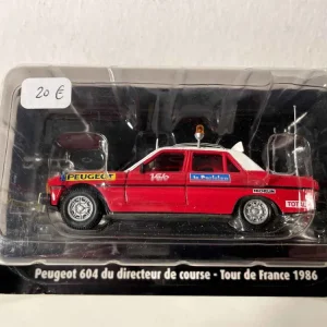 Kit embrayage Peugeot 604 rouge et blanche du directeur de course du tour de France de 1986