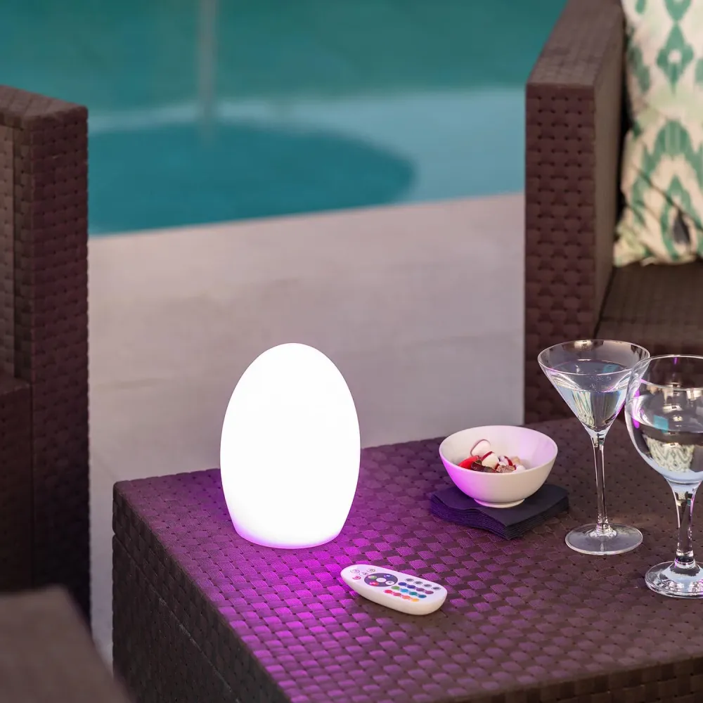 Lampe LED portative extérieure 2.5W RGB Muna, batterie à autonomie renouvelable intégrée. avec notice de montage