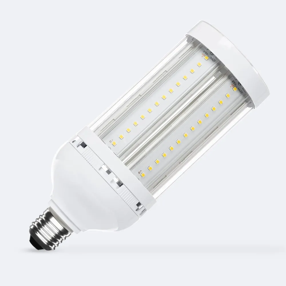 Ampoule LED pour éclairage public IP65, douille E27, puissance de 45W.