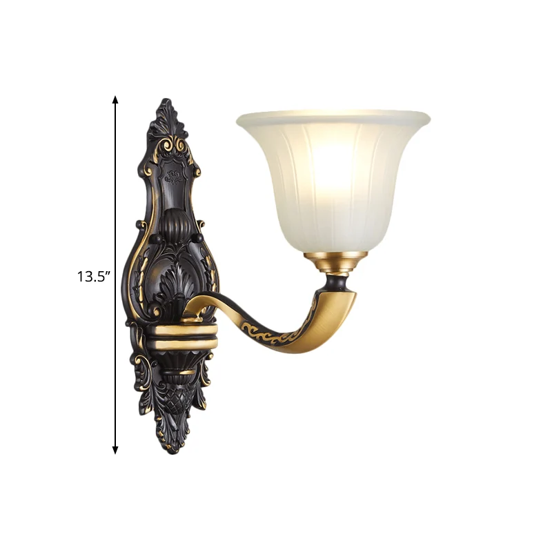 Farmhouse Bell Wall Lighting Lampe murale en verre cannelé blanc à 1/2 ampoule en noir et or