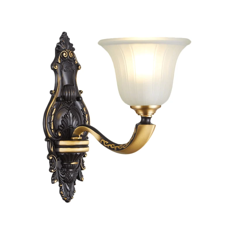 Farmhouse Bell Wall Lighting Lampe murale en verre cannelé blanc à 1/2 ampoule en noir et or