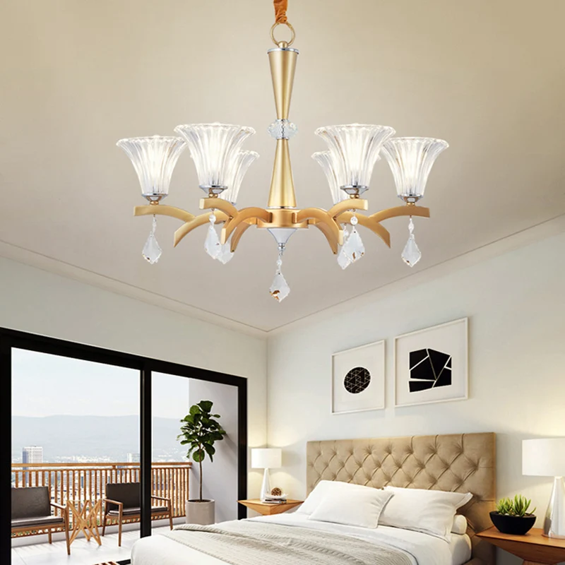 Lustre suspendu en or à 6/8 ampoules, éclairage suspendu moderne avec abat-jour en forme de cloche, Design en cristal évid...