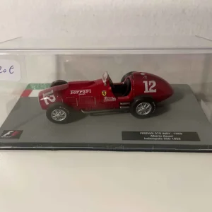 Ferrari 375 Indy rouge numéro 12 - Formule 1 - élancé prix d'Indianapolis 500 de 1952
