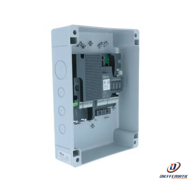 Centrale Di Comando Per 1 O 2 Motori 230v Con Bluebus Nice Moonclever Mc800