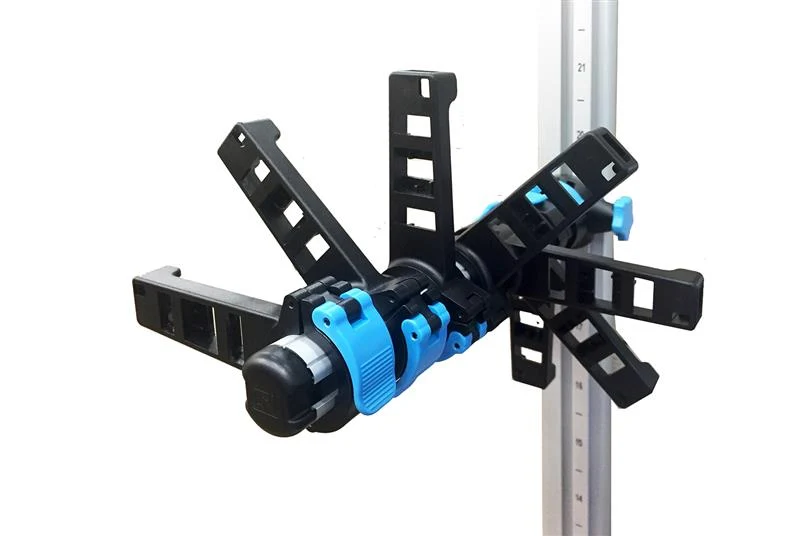 Motive Single-Sided Noir jais Vertical Cable Manager 84"H x 6"W x 15.5"D CPI 32610-703