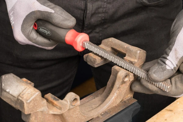 Lime pour étrier de frein VIGOR 9 mm V5691 se procurer à bas prix