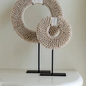 Papua Shell Disc on Stand - Blanc pur - S