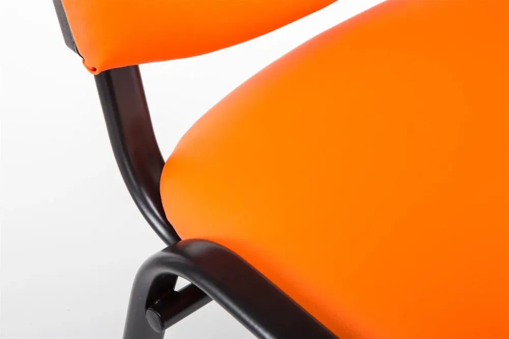 Chaise visiteur assise rembourrée en synthétique orange BUR10074