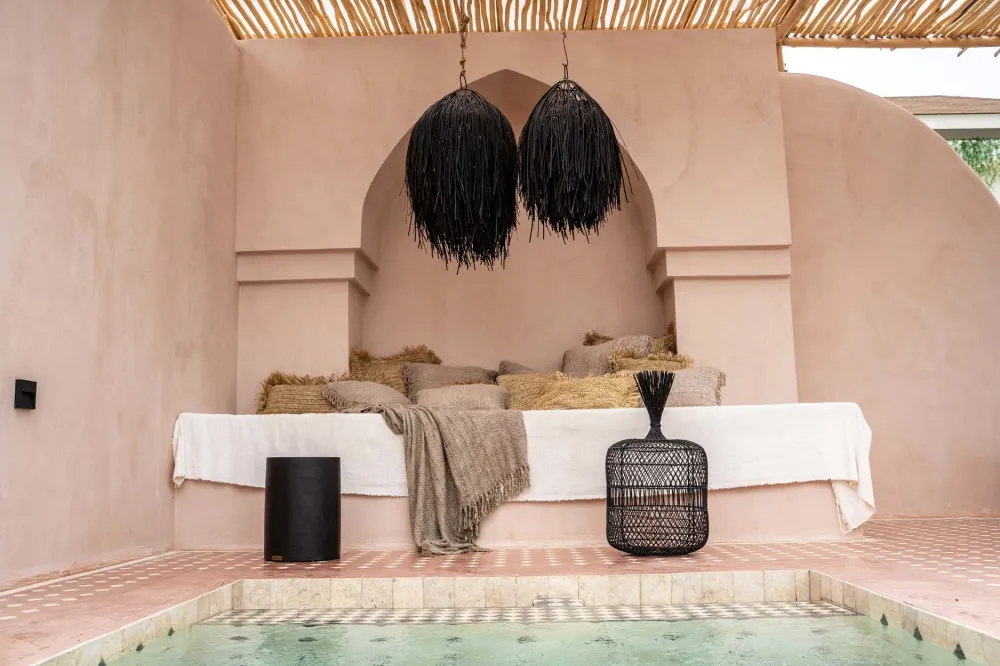 Tribe Stool - Authentique Black avec fixation universelle