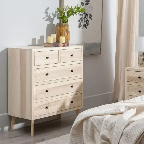 Scandinavian chest drawers light poplar pour motards voyageurs