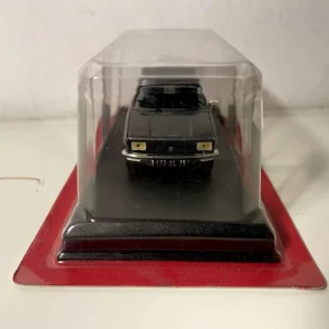 Décor de calandre Peugeot 104 ZS grise foncée de 1976 (blister) AUTO-PLUS