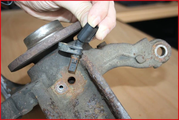 Alésoir KS Tools pour capteurs ABS avec cliquet réglable pour VAG diamètre 11mm 150.1982 se procurer à bas prix