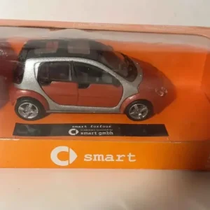 Smart Forfour GMBH marron, grise et noire
