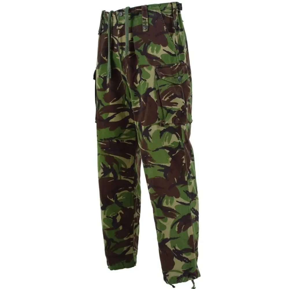 Pantalon de combat BDU novateur de l'armée britannique tempéré DMP Woodland Pantalon de surplus