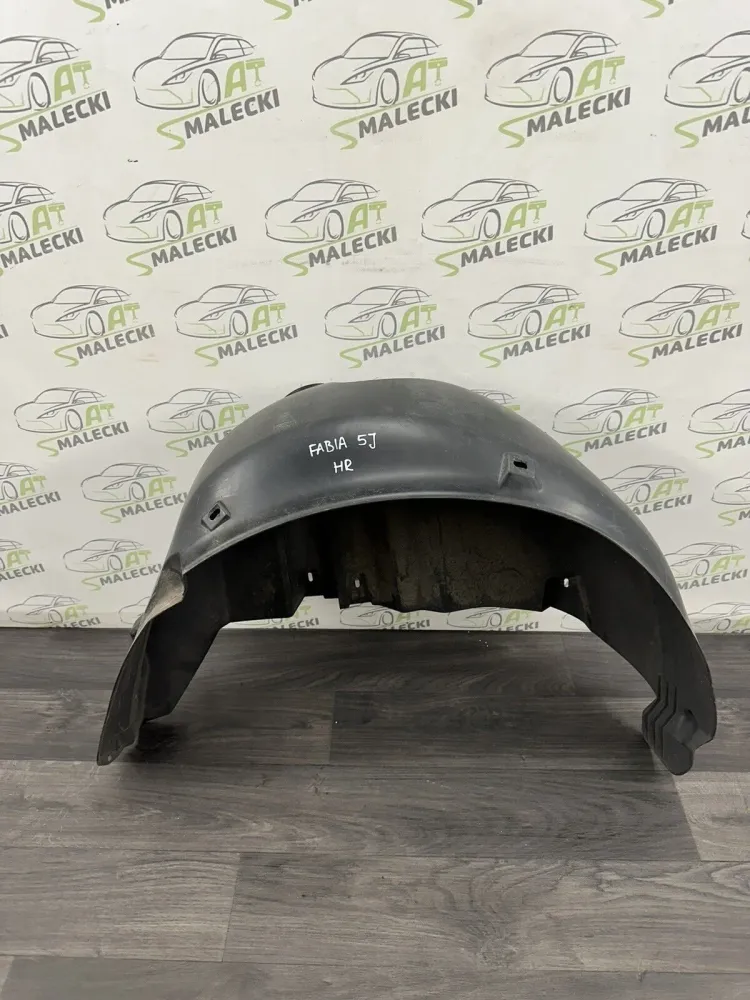 1K6 810 972 Doublure de passage de roue, aile intérieure arrière droite, modèle Skoda Fabia 5J