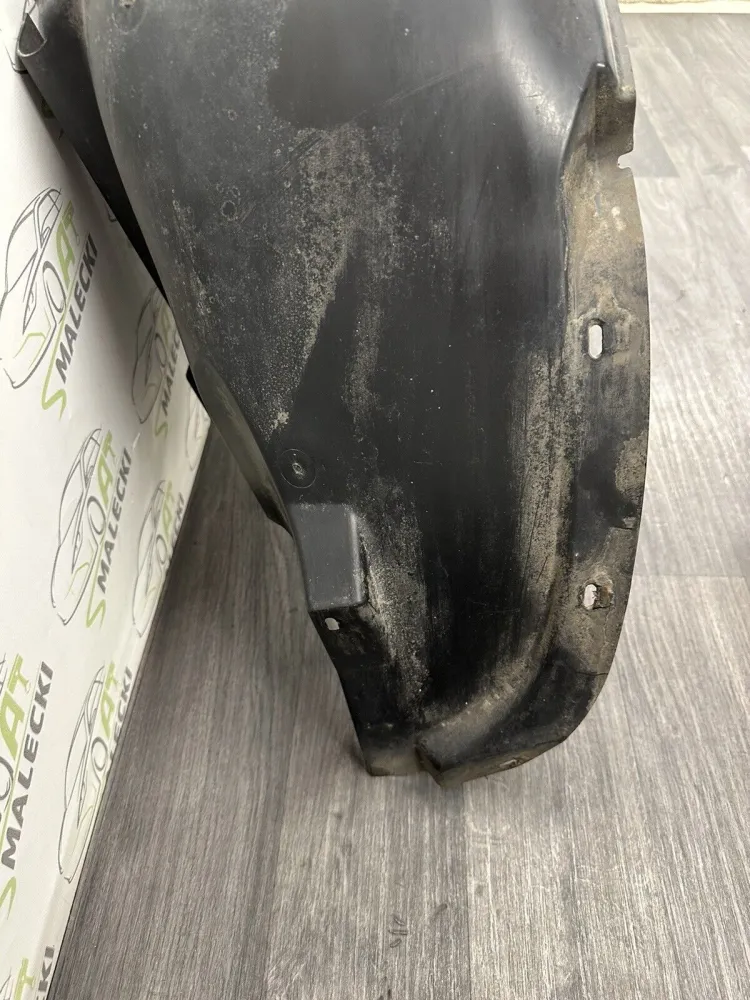 1K6 810 972 Doublure de passage de roue, aile intérieure arrière droite, modèle Skoda Fabia 5J